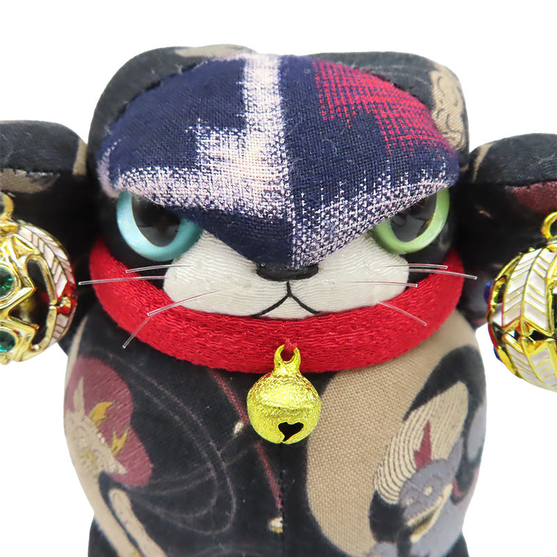 萩工房 わるねこ 鈴持ち(両手上げ) 風神雷神 座布団付き