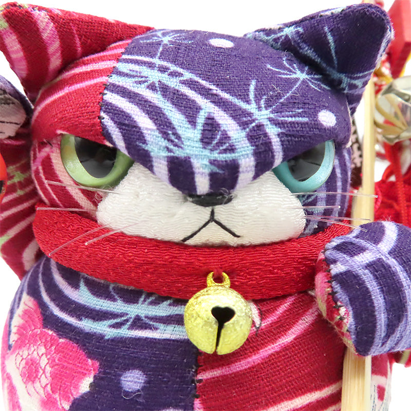 萩工房 熊手持ちわるねこ 金魚柄 福鈴 右手上げ
