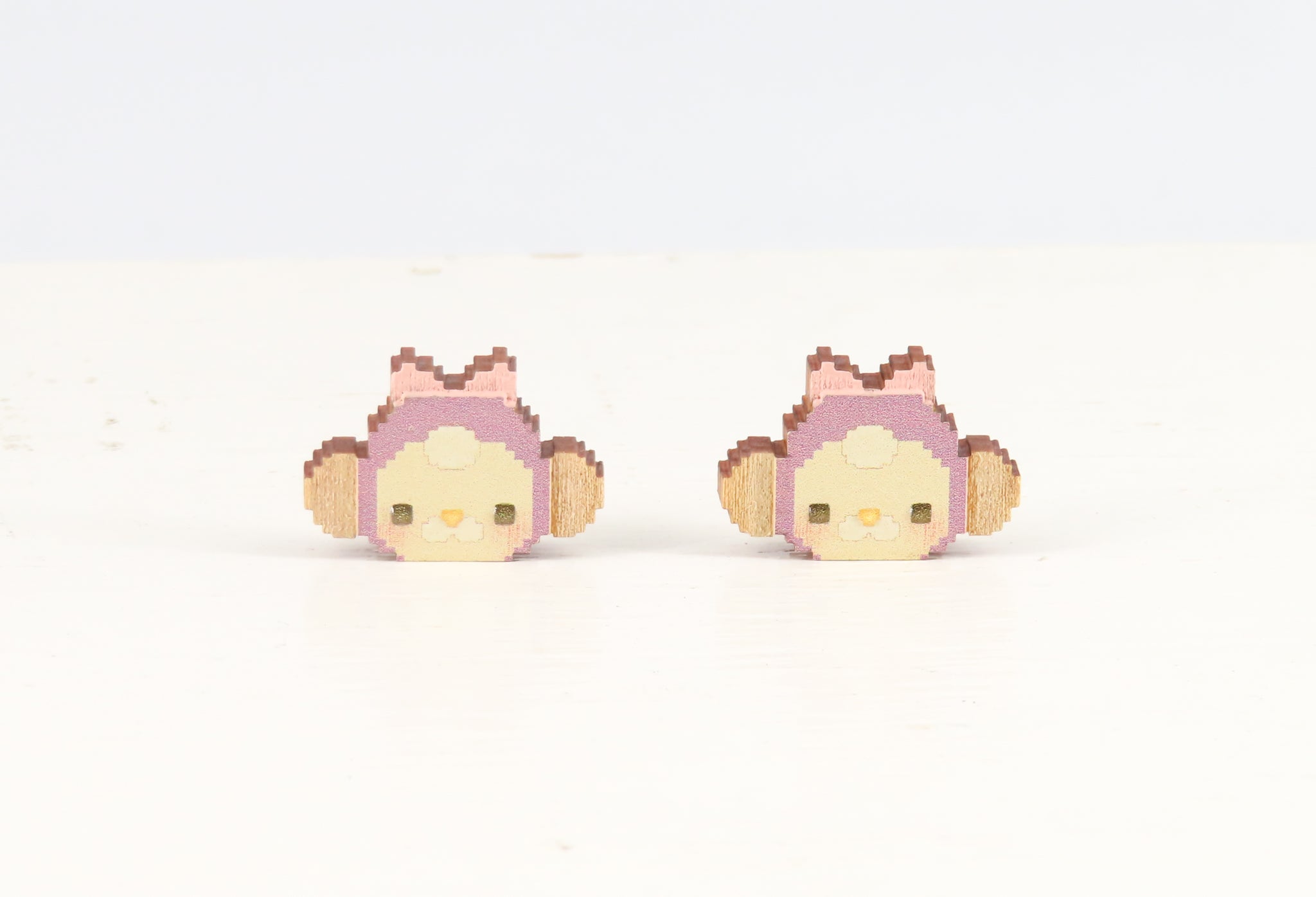 カクカクくるみちゃんピアス 紫