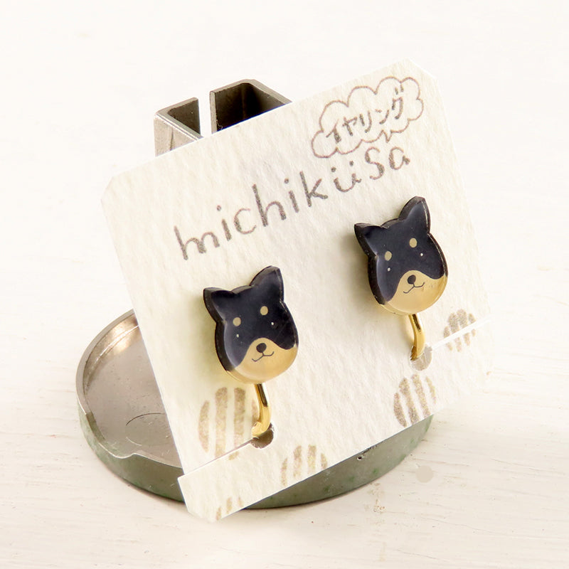 アニマルイヤリング 黒柴犬