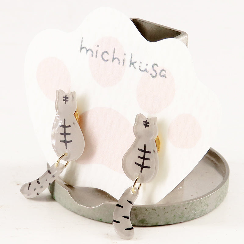 ねこピアス サバとら