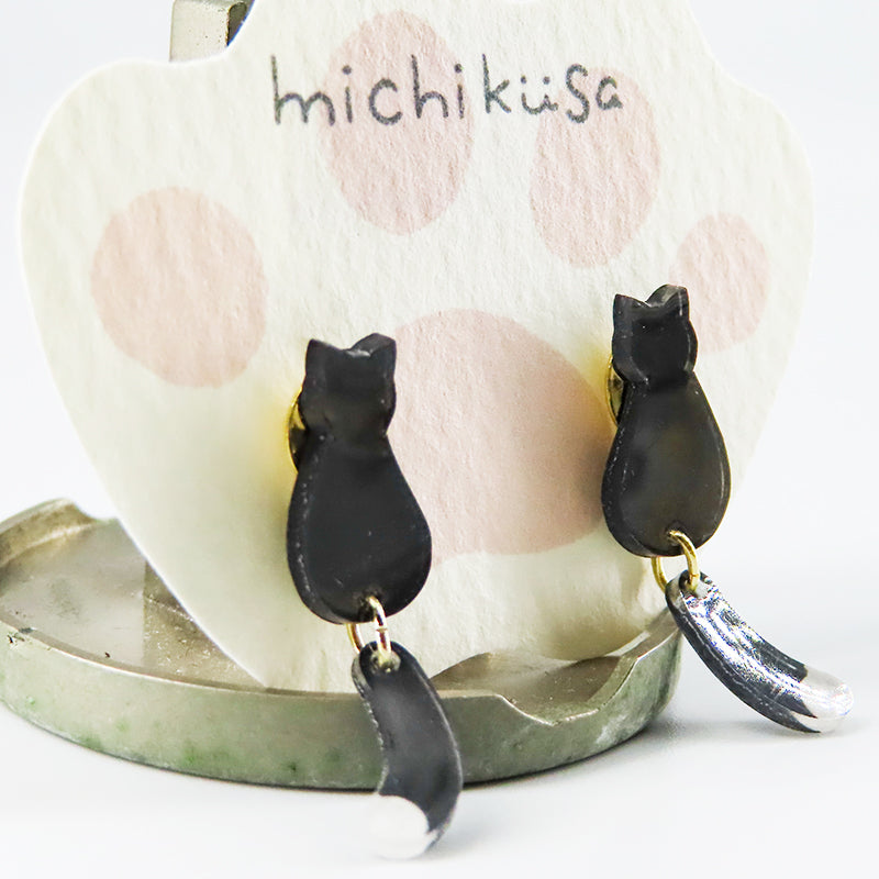 ねこピアス クロ