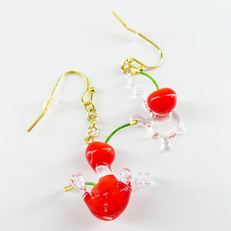 -Drop Cherry- ピアス