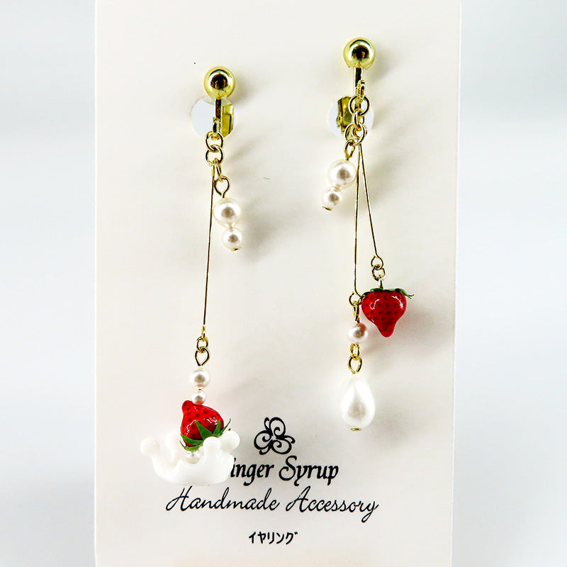 -ゆらゆら苺- 冠 イヤリング
