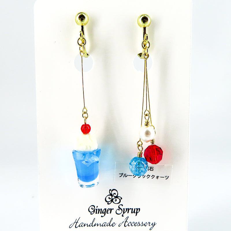 -cream soda- ICE blue イヤリング