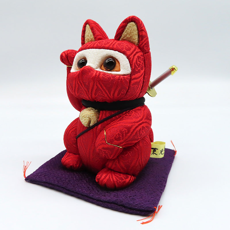 木目込み人形　招き猫　忍者　赤　lucky cat　ninja