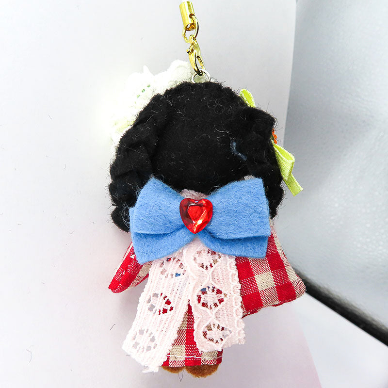 着物ドール ストラップ 小サイズ　黒髪おさげ（ローズクオーツ付き）