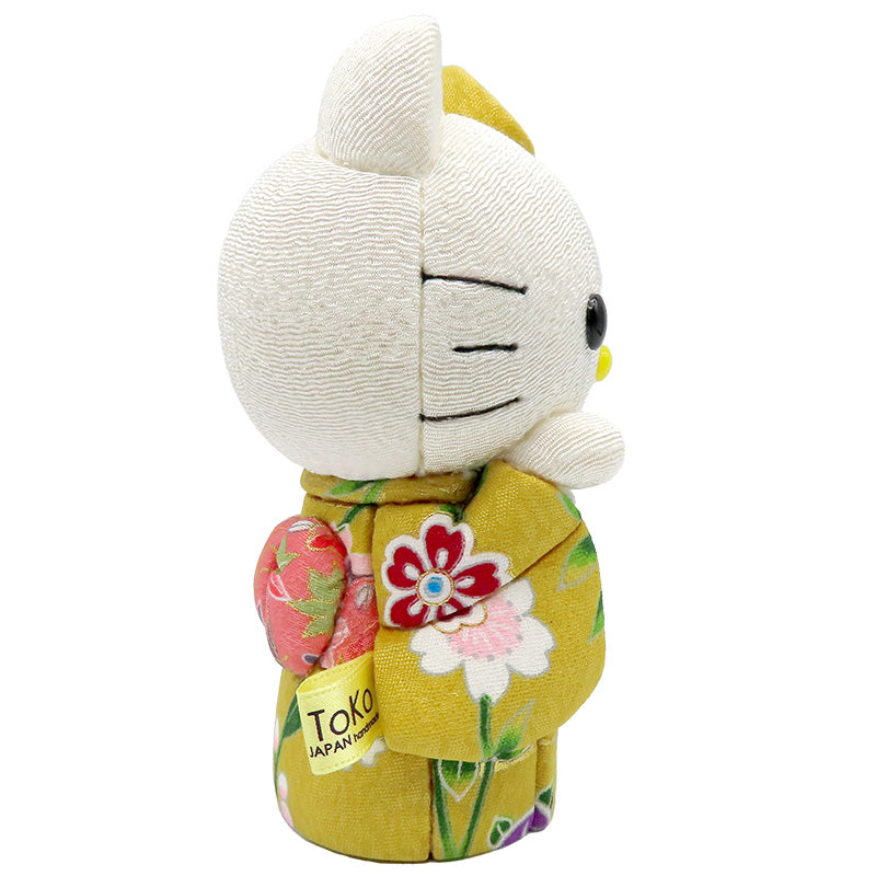 木目込み人形　招きハローキティ　黄　kimono kitty