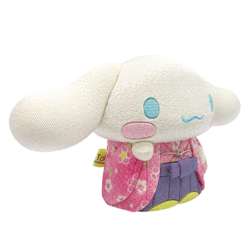 木目込み人形　招きシナモロール　桃　cinnamoroll