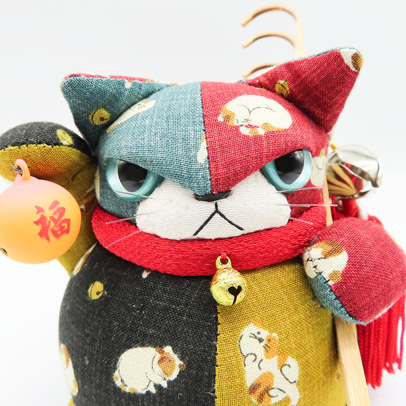 萩工房　わるねこ　熊手・鈴持ち　ねこ柄　座布団付き