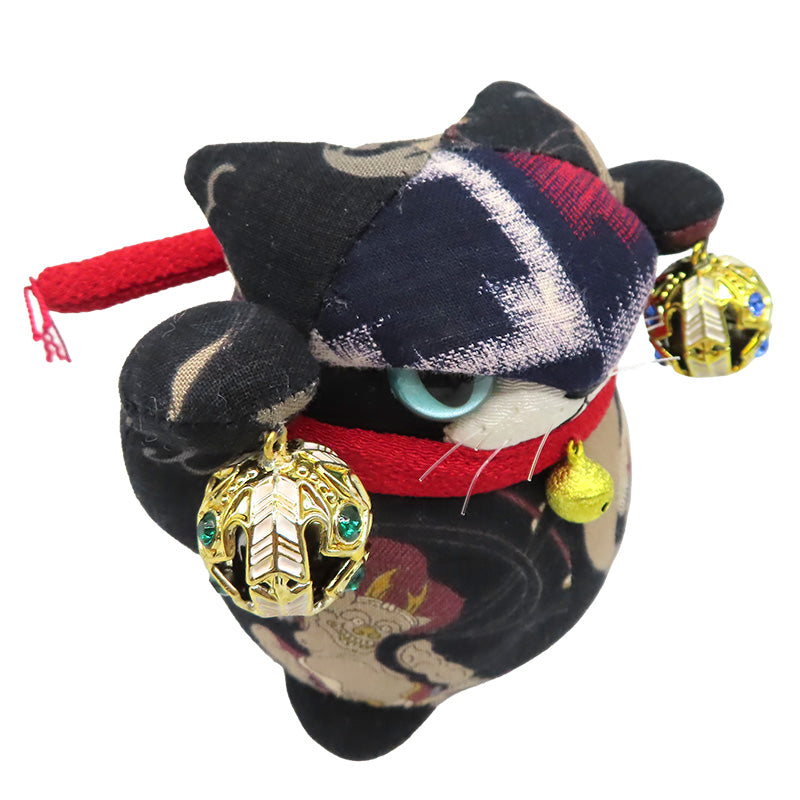 萩工房　わるねこ　鈴持ち（両手上げ）　風神雷神　座布団付き