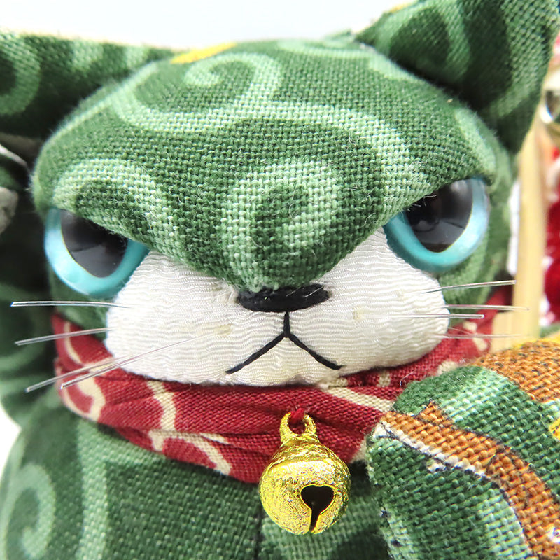 萩工房　わるねこ　熊手・鈴持ち　どじょうすくい柄（鈴：みどり）　座布団付き