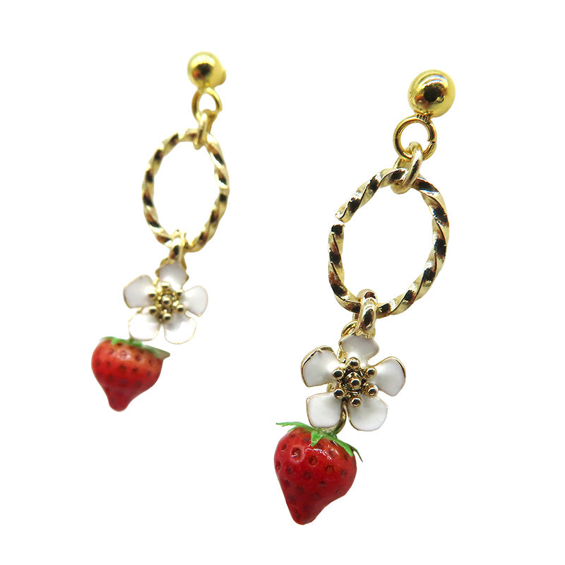 -ゆらゆら苺 花-  ピアス