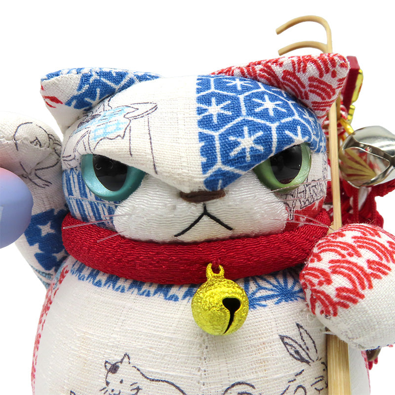 萩工房　熊手・鈴持ちわるねこ 鳥獣戯画ソーイング柄 右手上げ　座布団付き