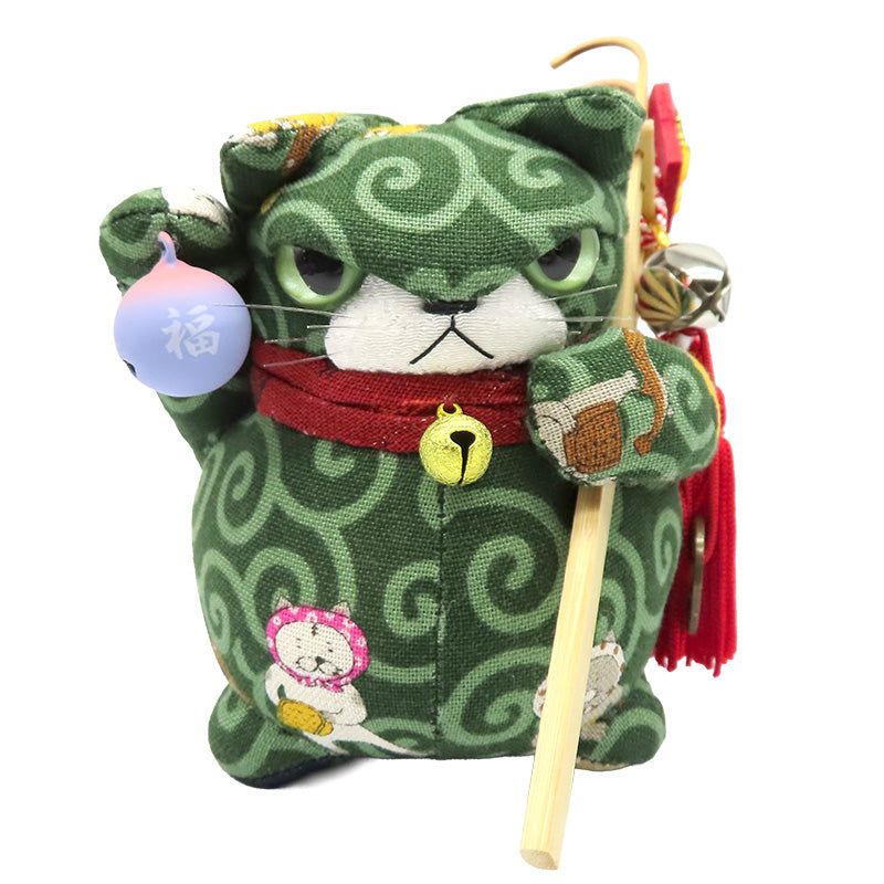 萩工房　わるねこ　熊手・鈴持ち 唐草とどじょうすくい柄 右手上げ　座布団付き