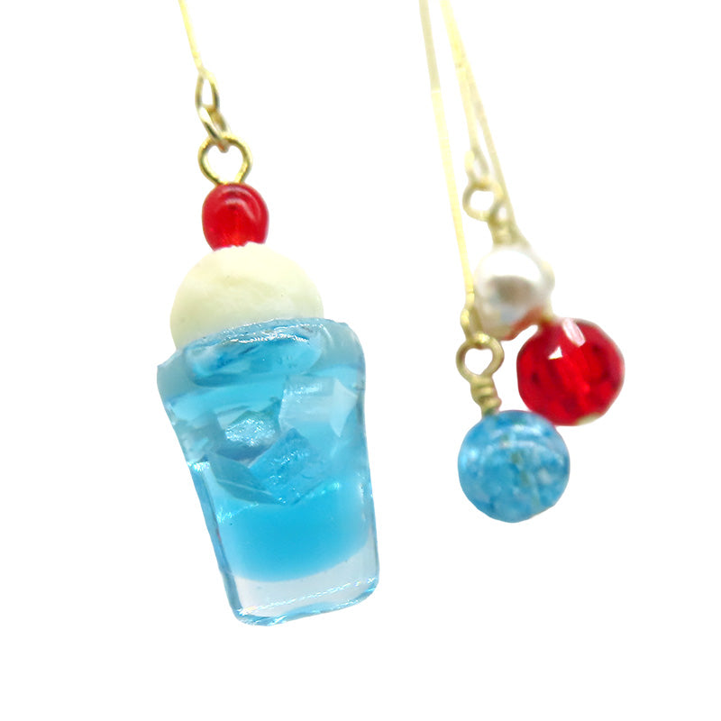 -cream soda- ICE blue　ピアス