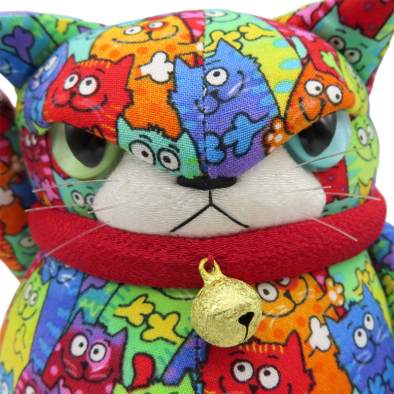 萩工房　わるねこ：中　右手上げ カラフルネコ柄（座布団付き）